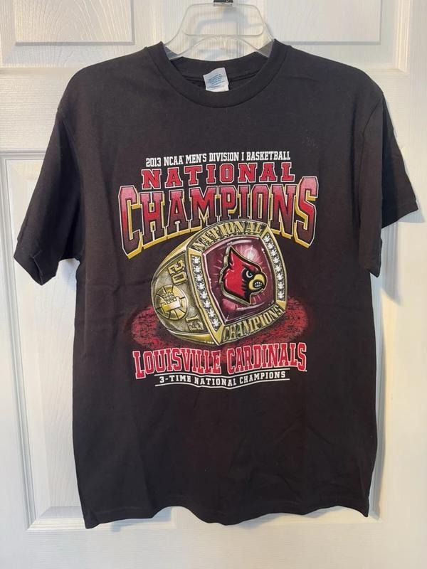 University Of Louisville 2013 NCAA Unisex T-shirt Sweatshirt Hoodie 19 | CoreVibeTees.com
