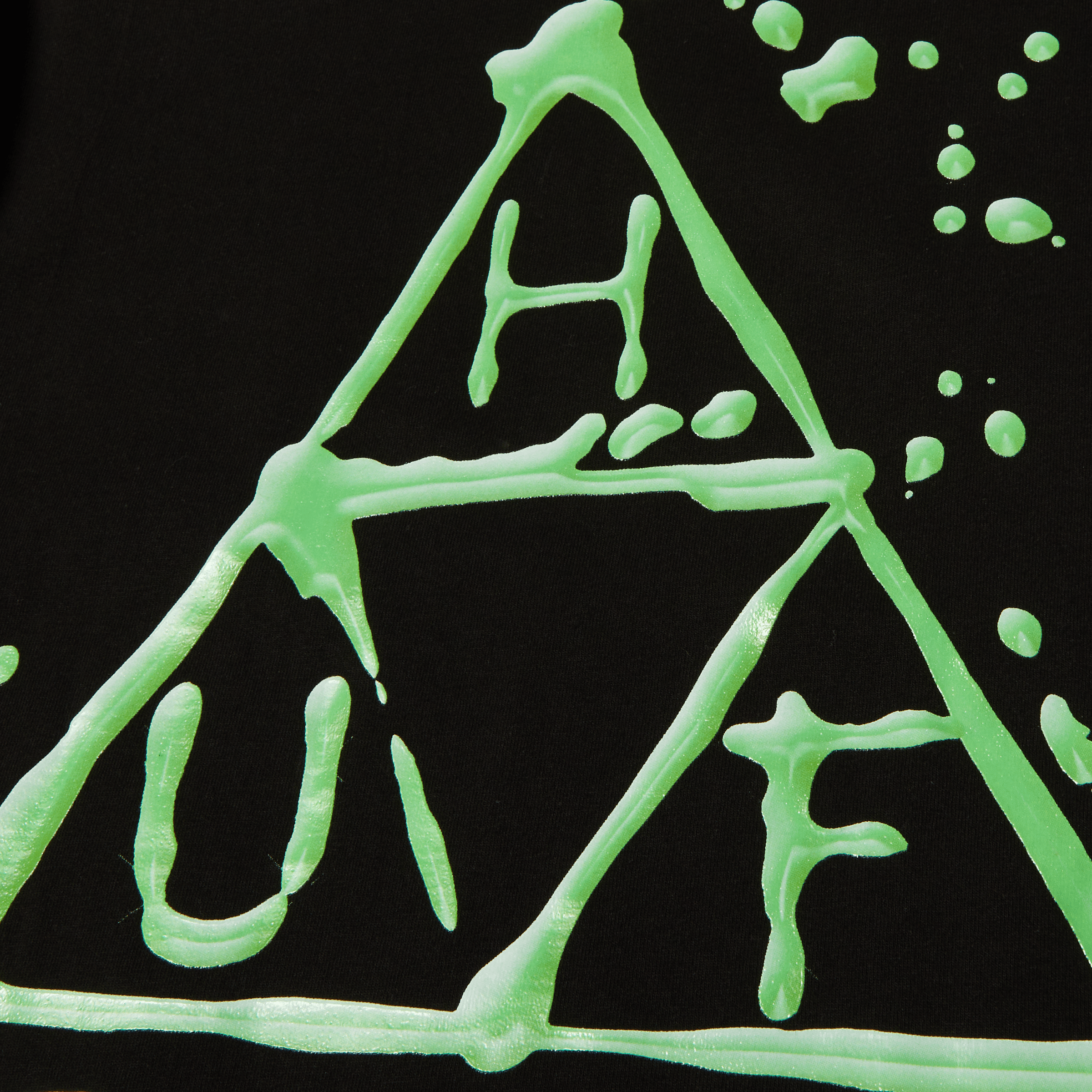 Wet & Wild T-Shirt Hoodie, Sweatshirt | CoreVibeTees.com (Image 3)
