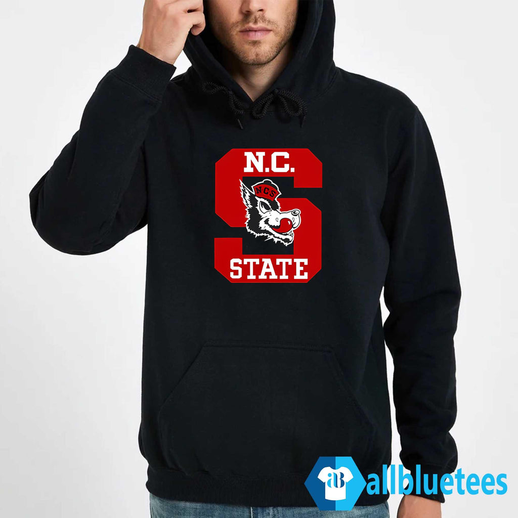 Will Wade Slobbering Wolf Shirt