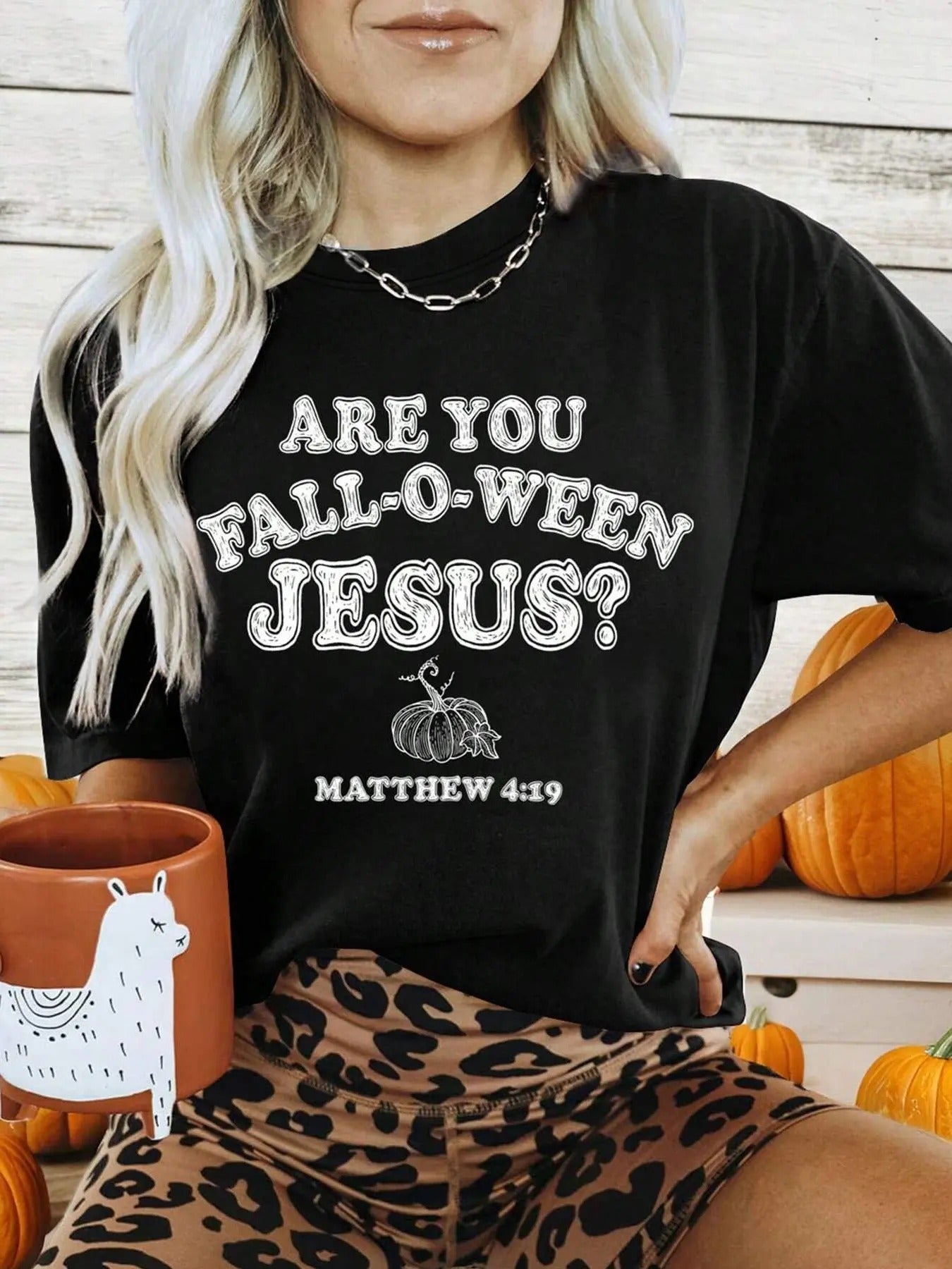 Women's Letter & Pumpkin Print Round Neck Graphic Tee, Vintage Trendy Casual T-shirt for Daily Wear, Ladies Summer Outfit
