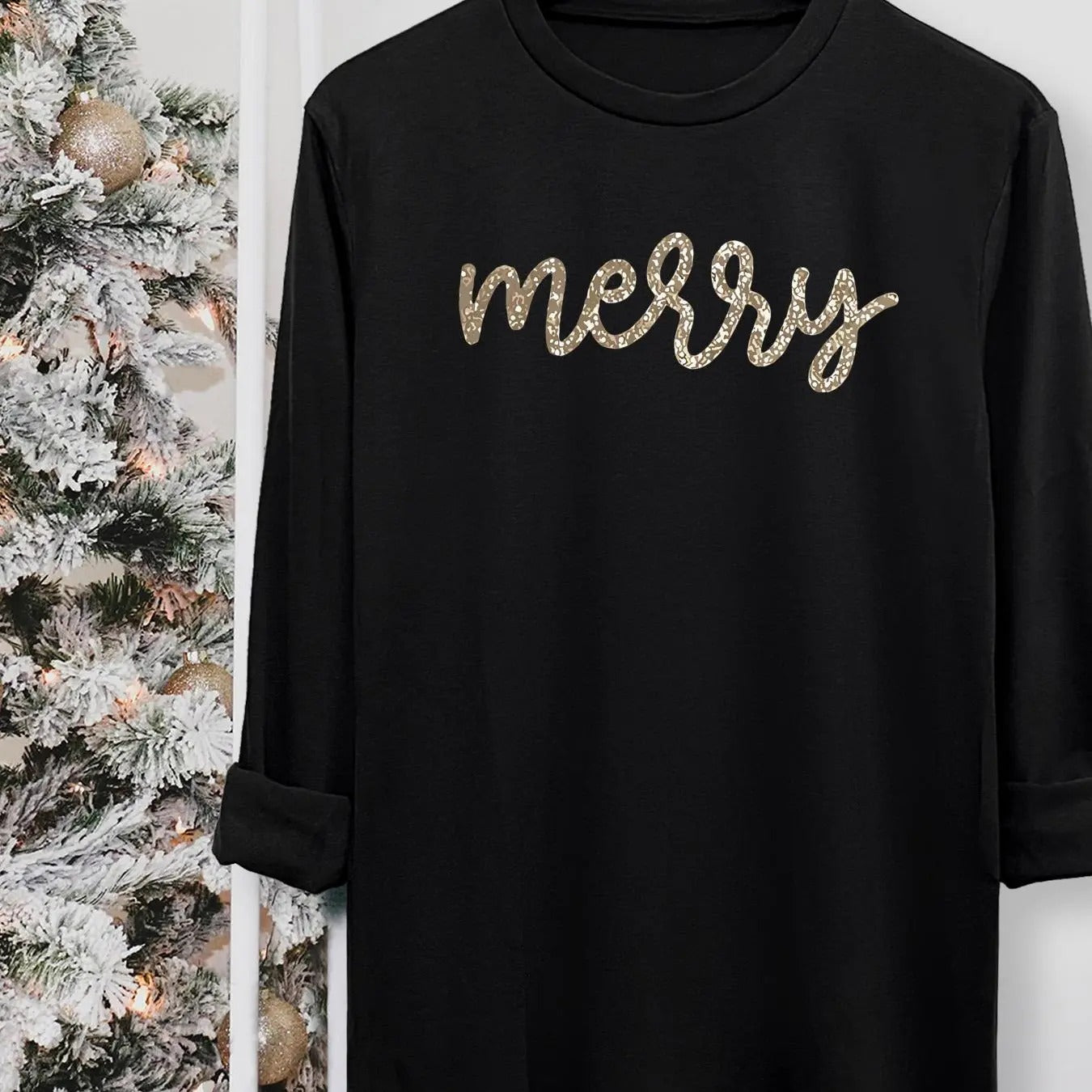 Women's Letter Christmas Print Round Neck Tee, Casual Long Sleeve Crew Neck T-shirt for Fall & Winter, Women's Top for Daily Wear