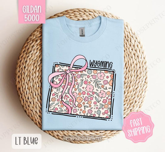 Wyoming Floral Bow Gildan T-shirt, Cute Trendy Tee, State Coquette Oversized Top