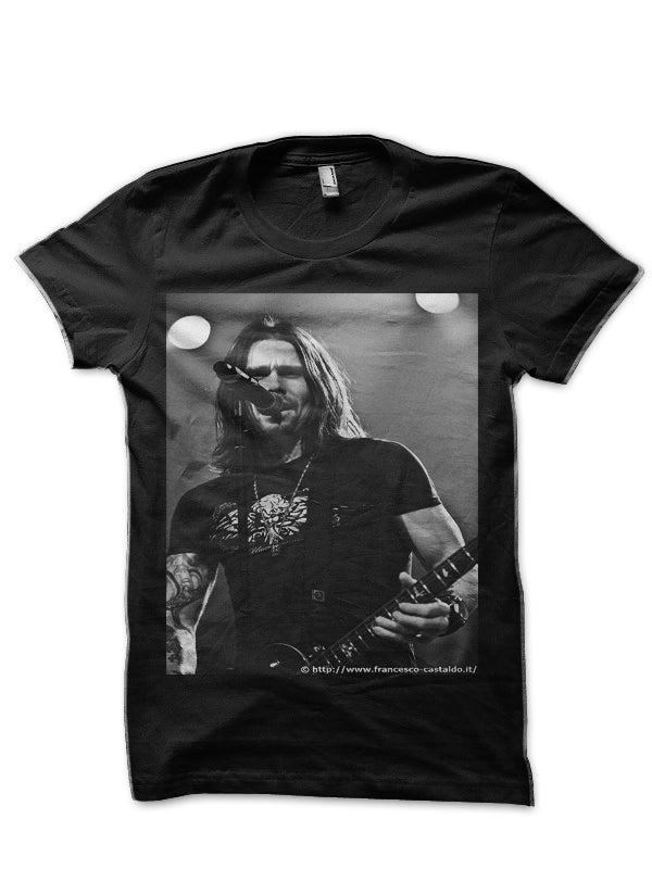 Alter Bridge Black Half Sleeve T-Shirt Style005 Hoodie, Sweatshirt | CoreVibeTees.com