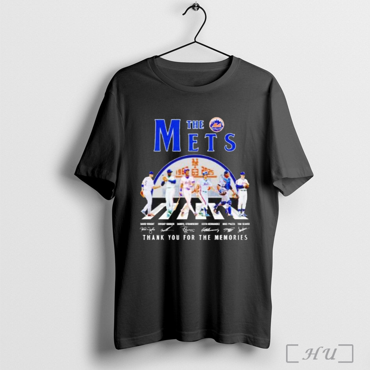Trendy Funny The Mets 1968 2025 Thank You For The Memories Signatures Abbey Road T Shirt Hoodie, Sweatshirt