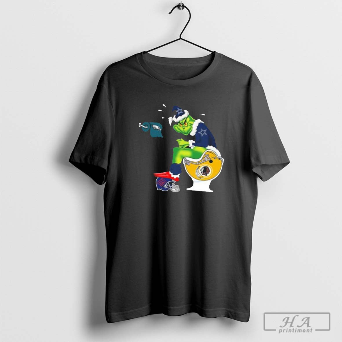 The Grinch Sitting On A Toilet Wearing A Dallas Cowboys Toilet Washington Redskins New York Giants Christmas T-Shirts...