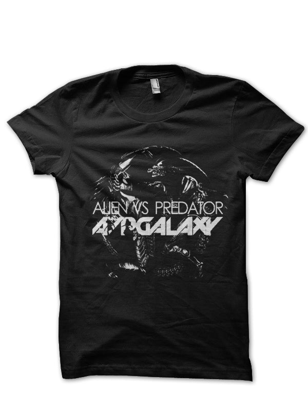 Alien Vs Predator Half Sleeve Black T-Shirt Hoodie, Sweatshirt | CoreVibeTees.com