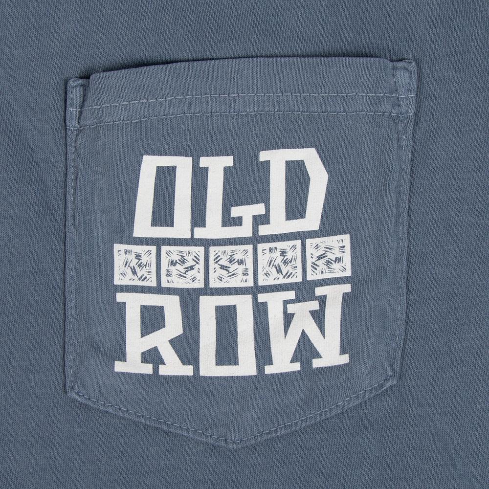 I-Guana Cold One Pocket Tee Hoodie, Sweatshirt | CoreVibeTees.com (Image 3)