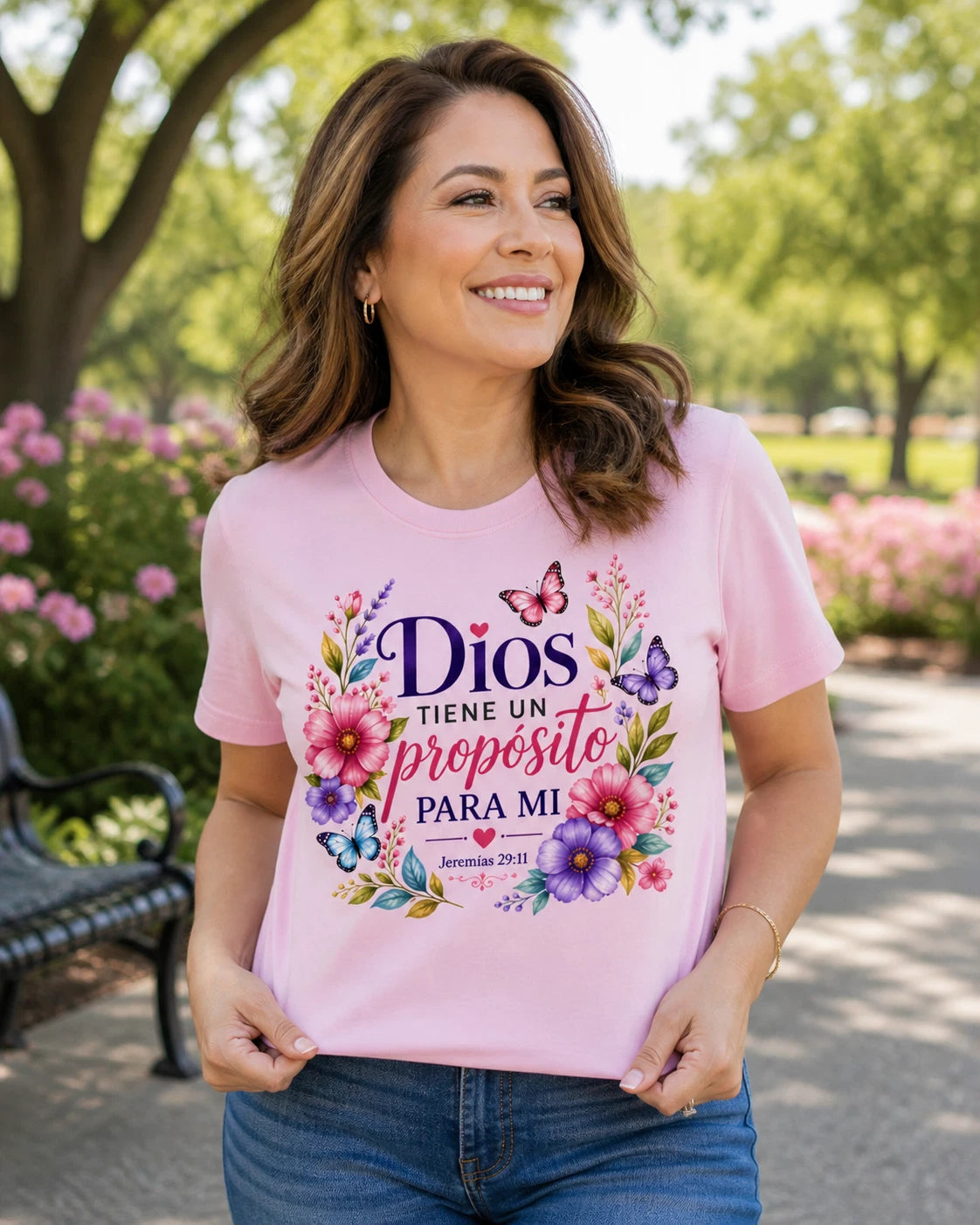 Women's Christian Shirt / Dios tiene un proposito para mi / For Church, Casual