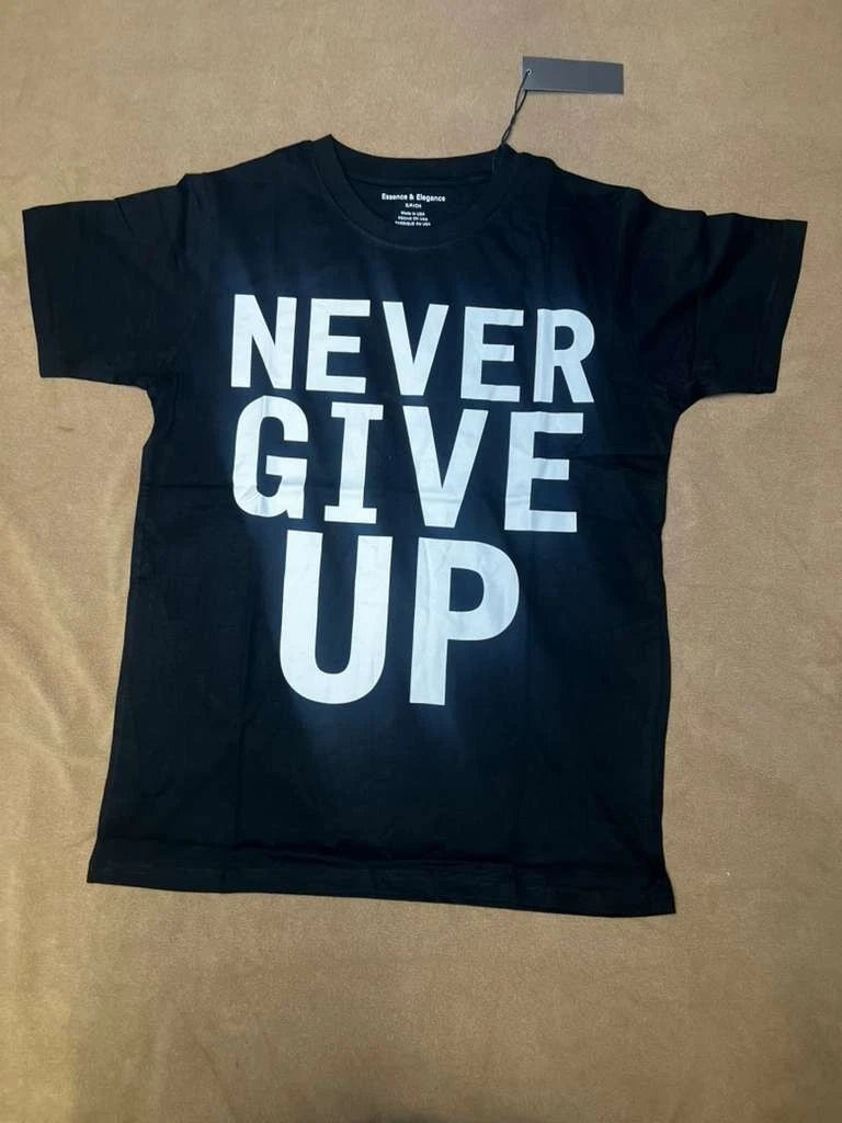 Never Give Up Black T-Shirt Size L Motivational Graphic Cotton Unisex Fitness