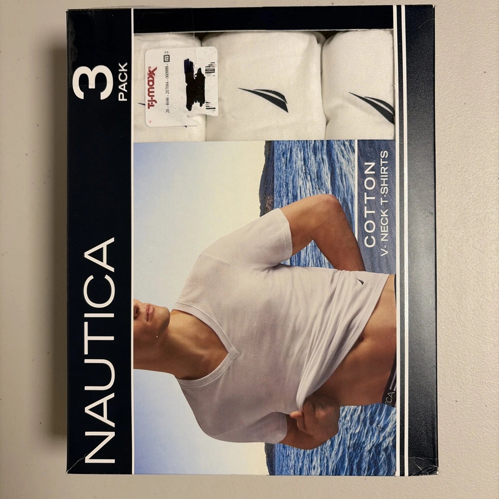 Nautica Men’s 3-Pack V-Neck T-Shirts – Size M (New in Box)