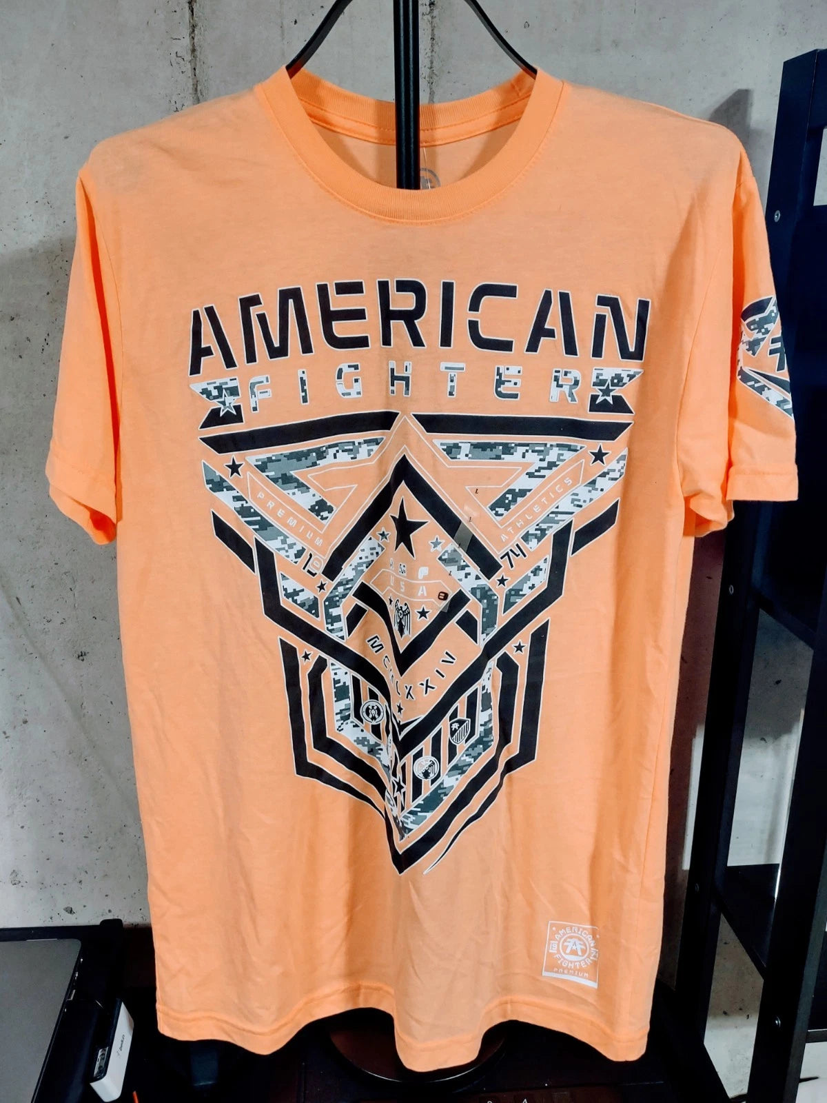 NWT - American Fighter - Men's SS Shirt - Soft Peach/Orange - Large
