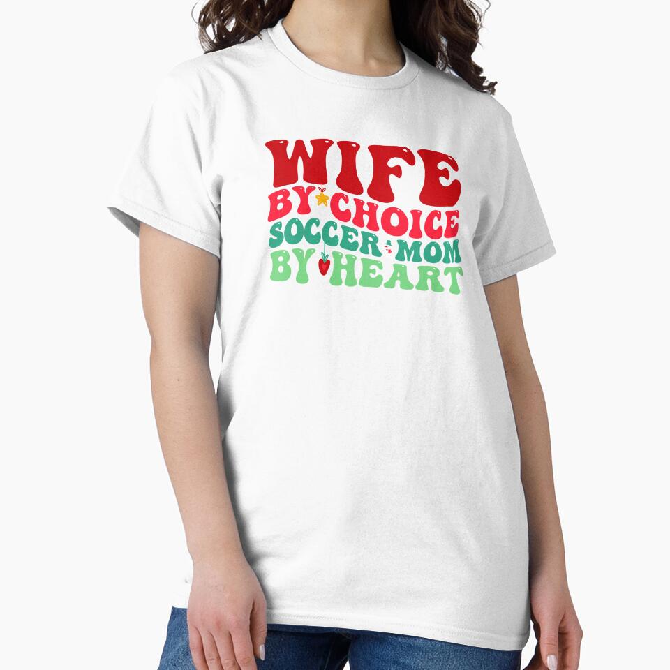 Soccer Mom Christmas Wife Family Xmas Holiday Groovy by aymanehammi