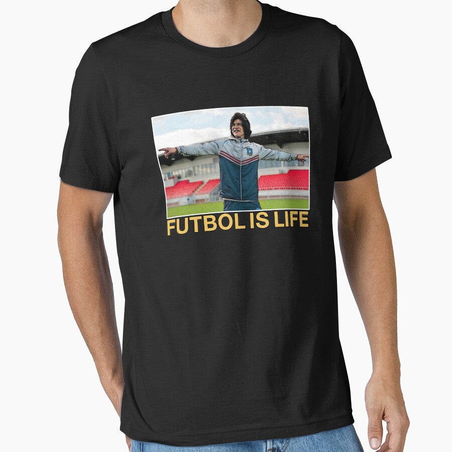 FUTBOL IS LIFE by wildbest