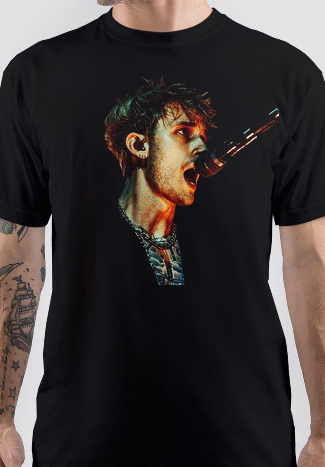 Machine Gun Kelly T-Shirt Style002 Hoodie, Sweatshirt | CoreVibeTees.com