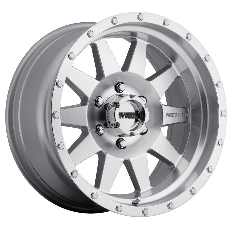 Method MR301 The Standard 18×9 +18mm Offset 6×135 94mm CB Machined/Clear Coat Wheel