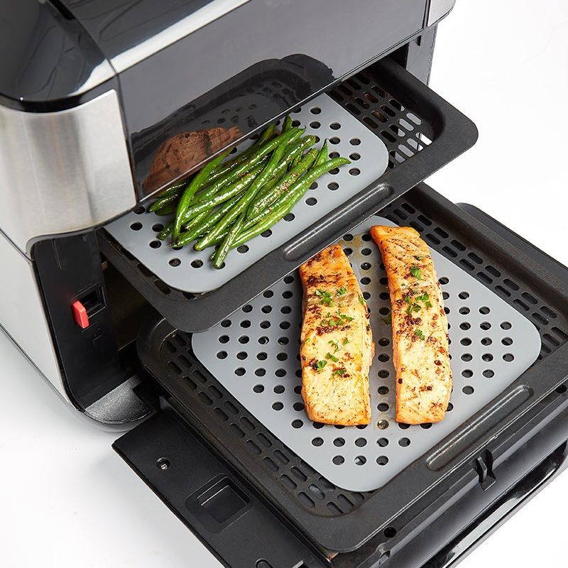 Square Reusable Nonstick Silicone 7.5″ Air Fryer Liner – Set of 2