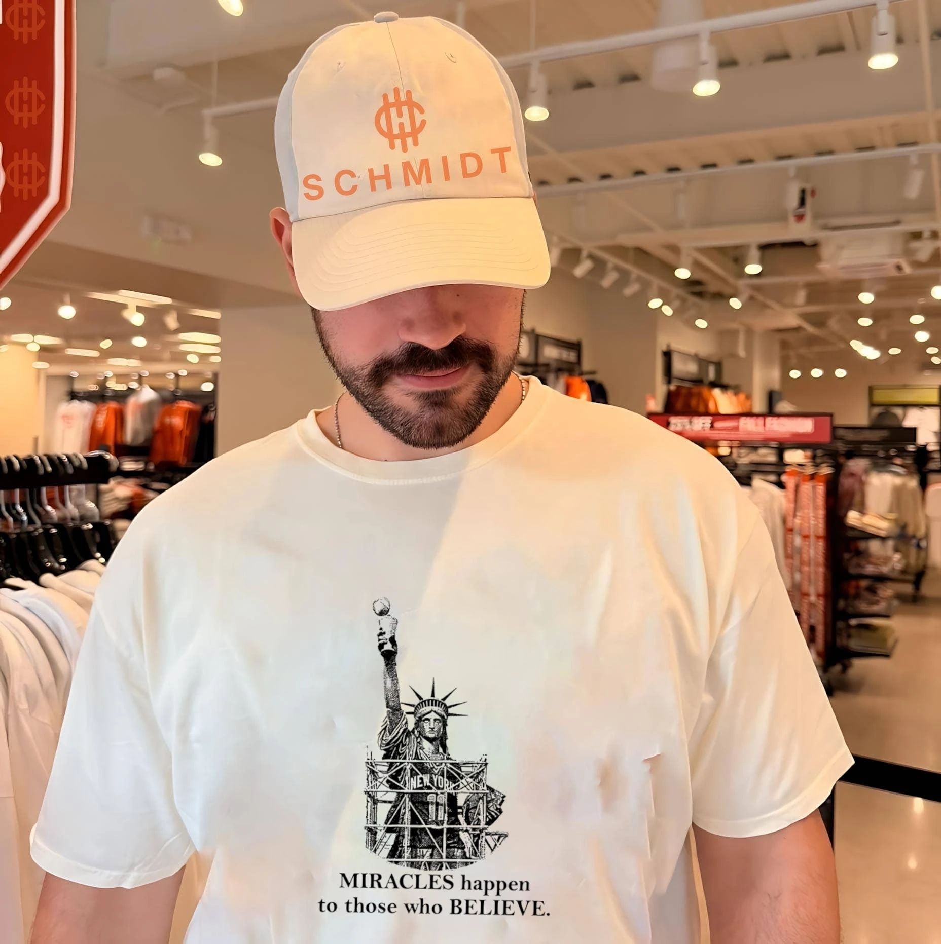 Knicks Miracles Happen To Those Who Believe Shirt