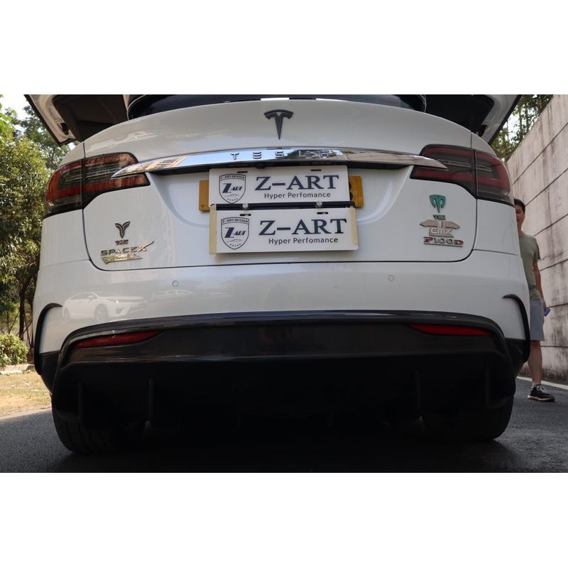 TESLA MODEL X CARBON FIBER KIT