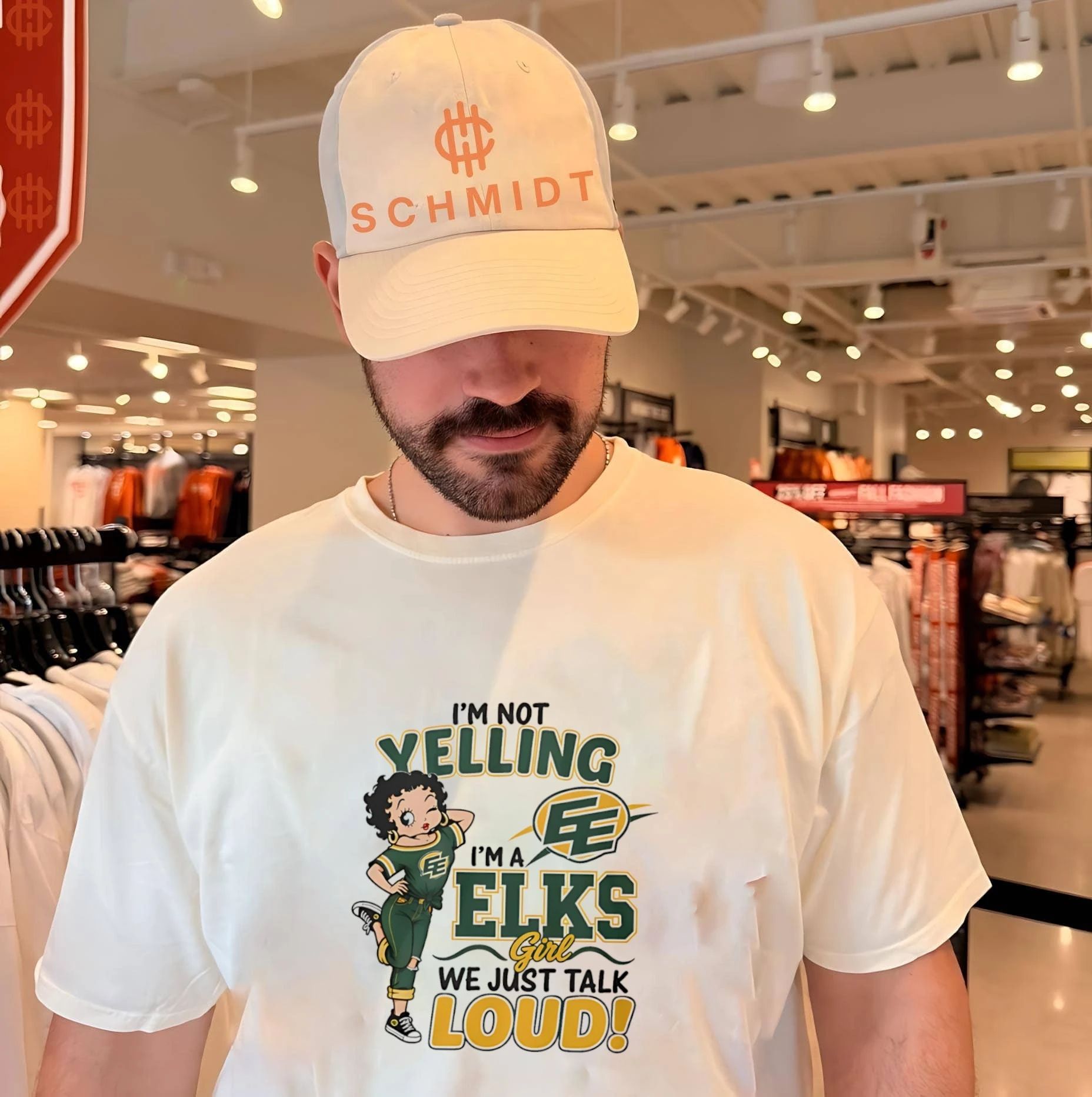 I’m not yelling I’m a Elks we just talk loud shirt