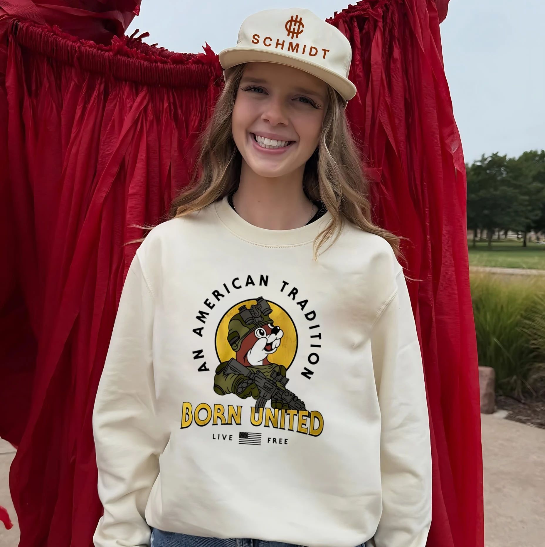 Buc-Ees An American Tradition Born United Live Free shirt