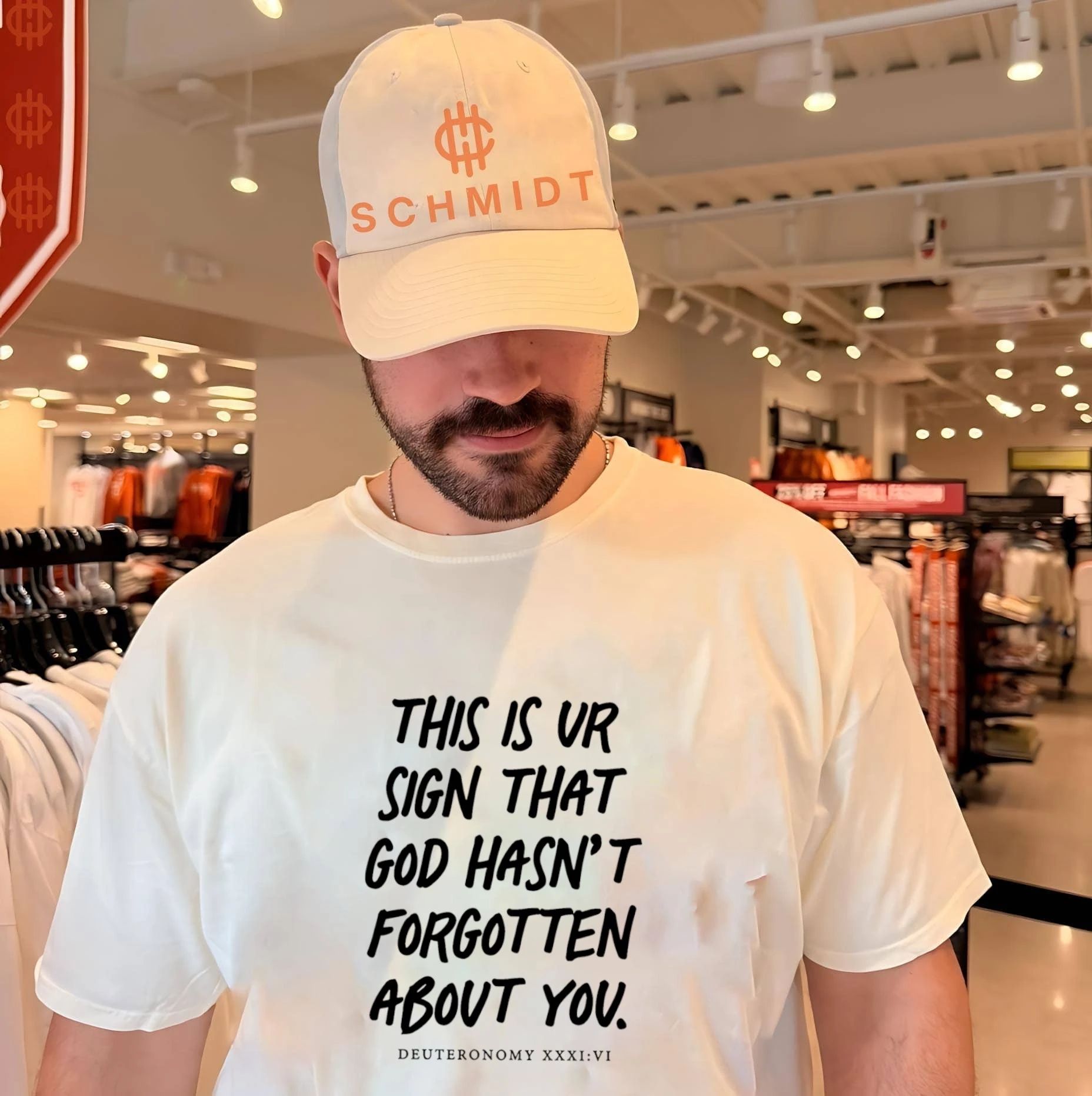 This is ur sign that god hasn’t forgotten about you shirt